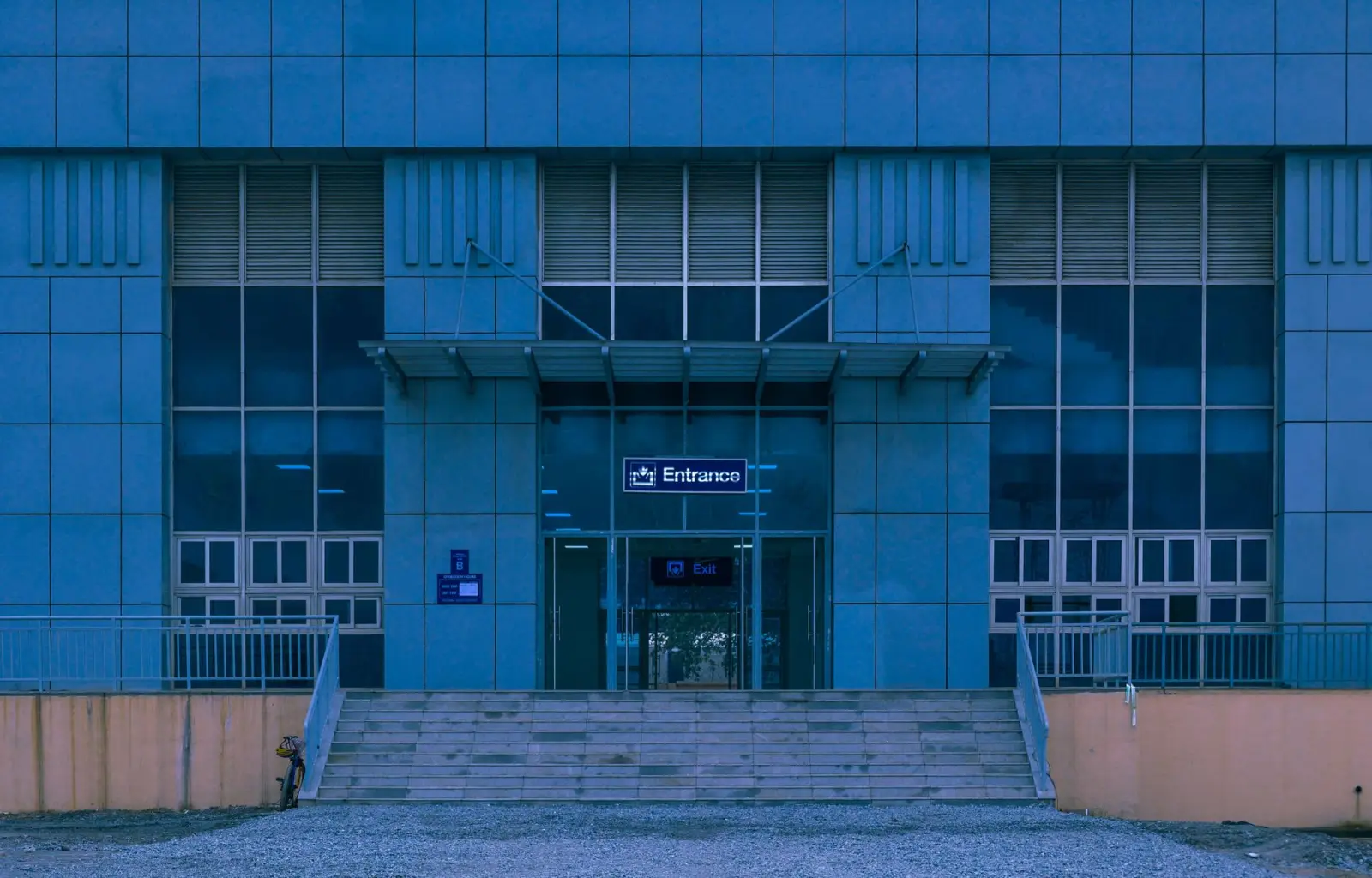门磁报警器在家庭安防中的应用场景及安装注意事项
